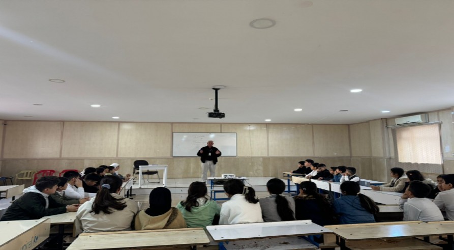 A seminar presented by university lecturer