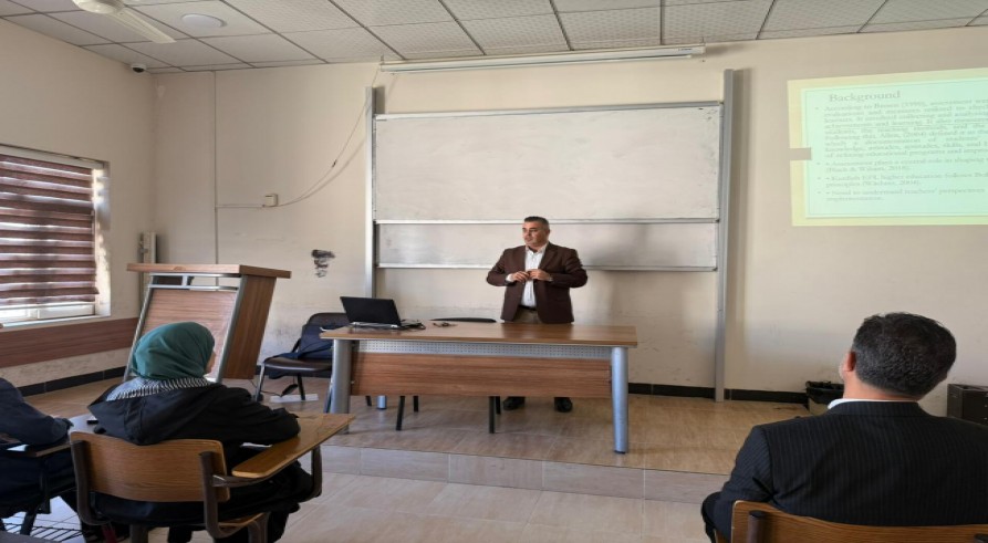 The English Language Department Conducted a Seminar Entitled “Kurdish EFL Teachers‘ Perspectives Assessment at University Level Factors, Challenges, and Washback”