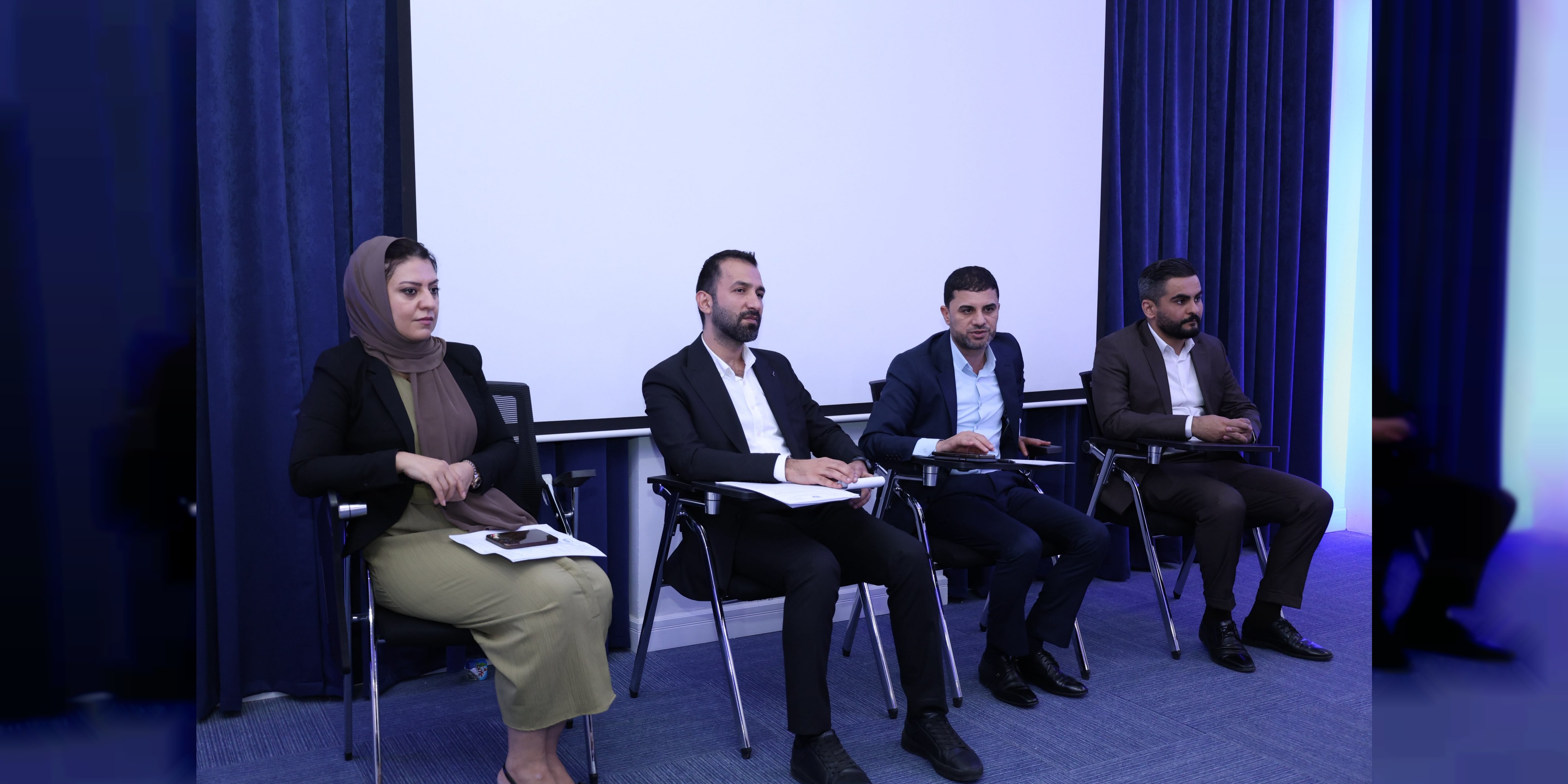کۆمبوونەک دگەل خودانێن کافیتیریا و خارنگەهـ و نڤیسینگەهێن فۆتۆکۆپیان یێن دناڤ کەمپا زانکۆیێ دا هاتە ئەنجامدان